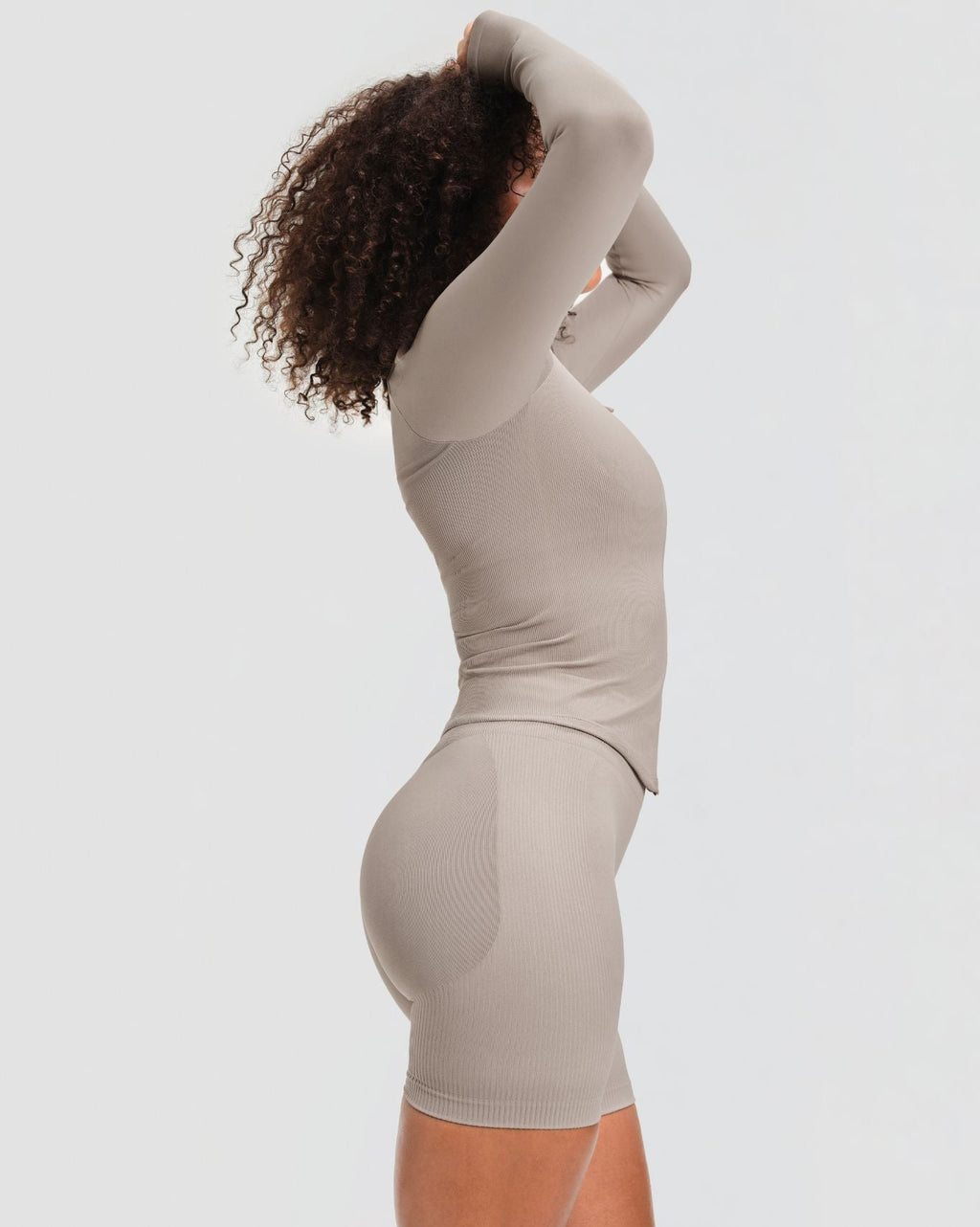 Elevate™ Compression Long Sleeve Jacket | Latte