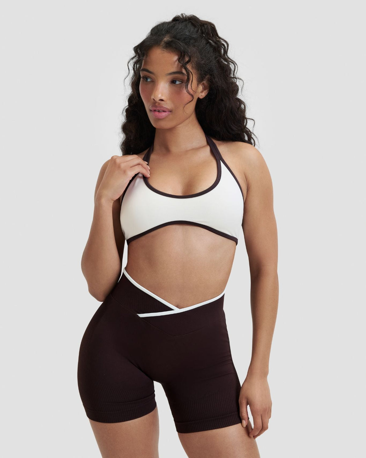 RiseFit Outline Halterneck Bra Cream