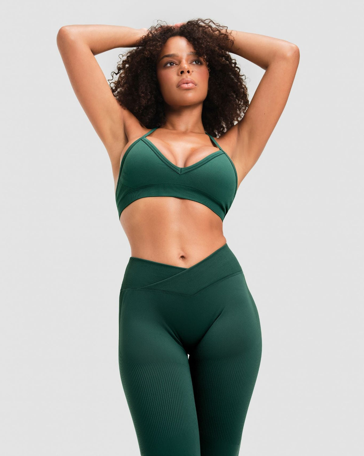 Elevate™ Sculpting Mid V-Waist Flare Leggings | Pine Green