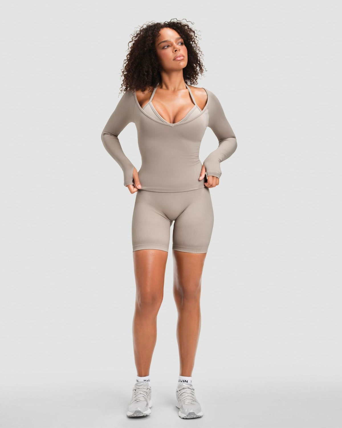 RiseFit Sculpting Seamless V-Neck Top Latte